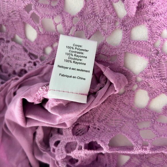 Lilac lace dress - Picture 8 of 9